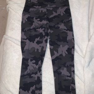 Cameo Leggings